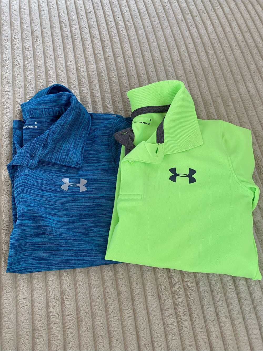 Boys Under Armour heat gear polo shirts - Blue & Neon Green